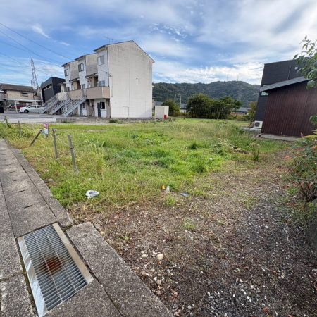 東近江市五個荘山本町